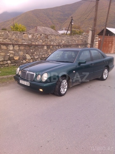 Mercedes E 240 1998, 364,000 km - 2.4 л - Bakı