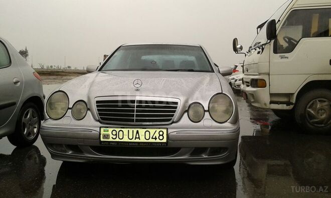 Mercedes E 220 1999, 306,125 km - 2.2 l - Bakı