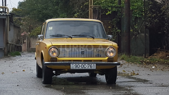 LADA (VAZ) 21011 1983, 165,000 km - 1.6 l - Bakı