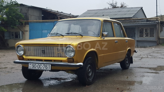 LADA (VAZ) 21011 1983, 165,000 km - 1.6 l - Bakı