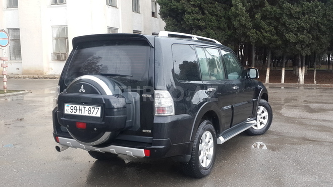 Mitsubishi Pajero 2007, 89,000 km - 3.8 л - Bakı