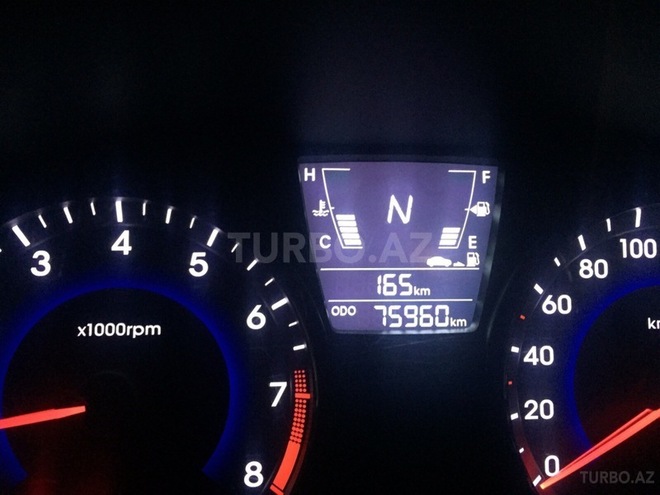 Hyundai Accent 2012, 76,000 km - 1.4 l - Bakı