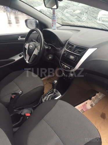 Hyundai Accent 2012, 76,000 km - 1.4 l - Bakı