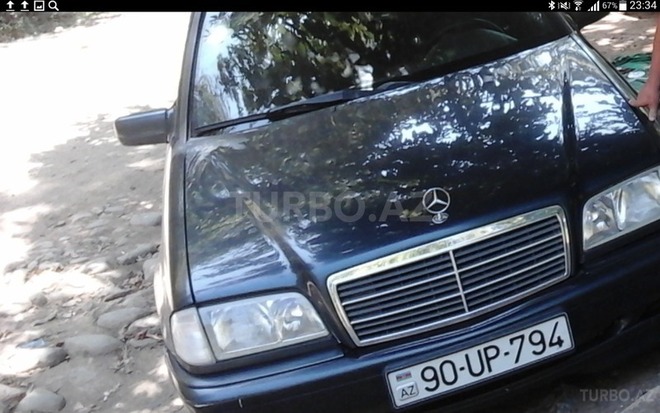 Mercedes C 220 2000, 222,000 km - 2.2 l - Bakı