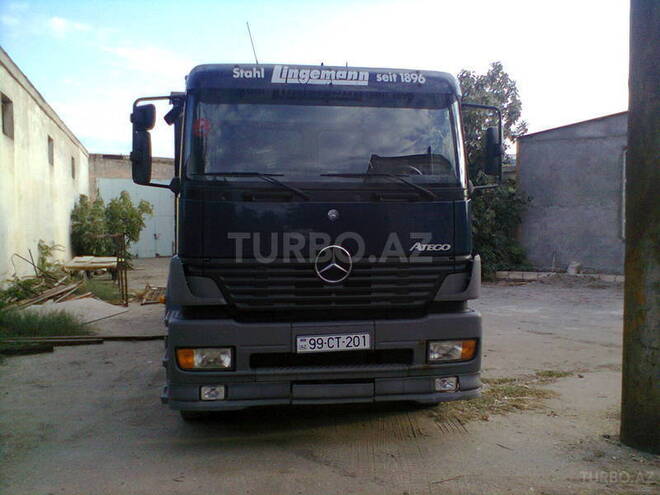 Mercedes Atego 2528 2001, 210,000 km - 6.4 l - Bakı