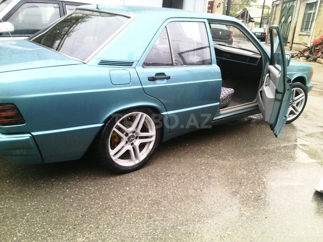 Mercedes 190 1990, 240,000 km - 0.2 л - Bakı