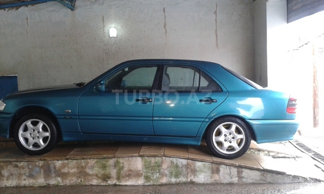 Mercedes C 180 1998, 277,561 km - 1.8 l - Bakı