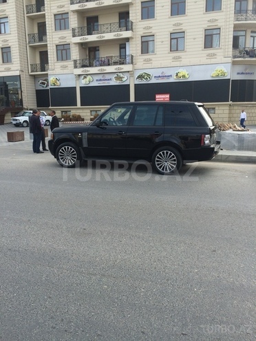 Land Rover Range Rover 2006, 260,000 km - 4.4 l - Bakı