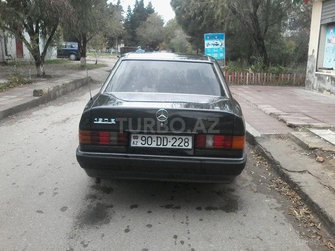 Mercedes 190 1990, 285,000 km - 2.0 l - Sumqayıt