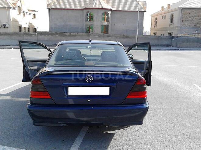 Mercedes C 220 1999, 340,000 km - 2.2 l - Bakı