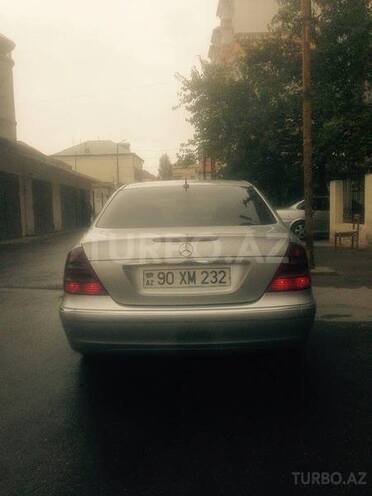 Mercedes E 220 2002, 170,000 km - 2.2 l - Bakı