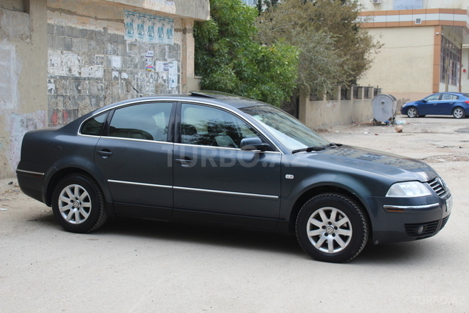 Volkswagen Passat 2001, 185,000 km - 1.8 л - Bakı
