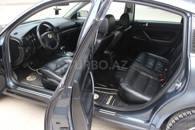 Volkswagen Passat 2001, 185,000 km - 1.8 л - Bakı