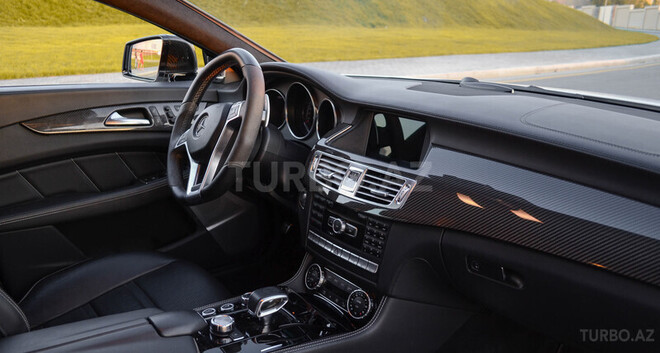 Mercedes CLS 63 AMG 2013, 31,500 km - 5.5 l - Bakı