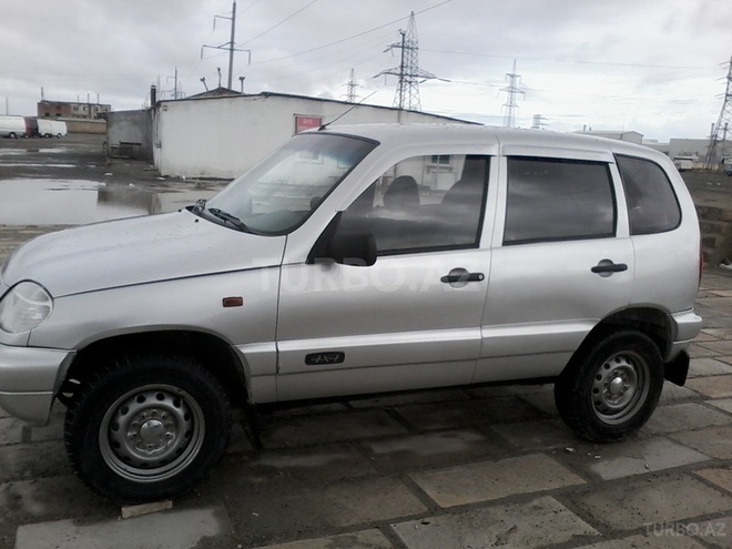 Chevrolet Niva 2005, 290,000 km - 1.7 l - Sumqayıt
