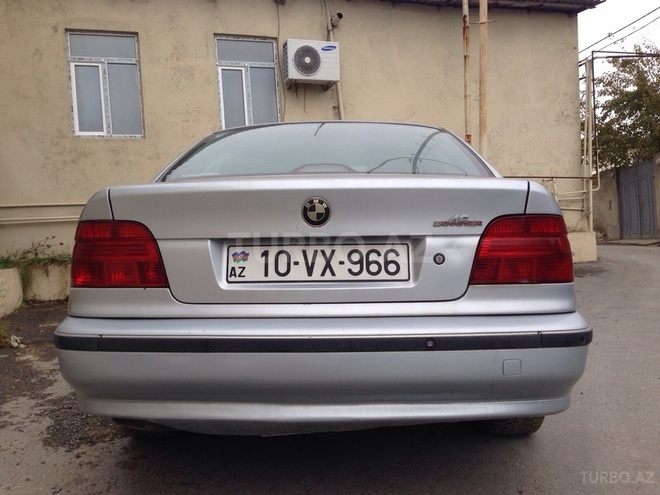 BMW 523 1996, 250,000 km - 2.5 l - Bakı