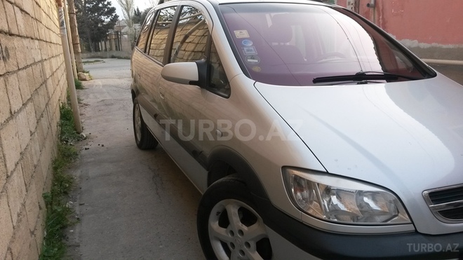 Opel Zafira 2003, 197,000 km - 1.8 l - Bakı