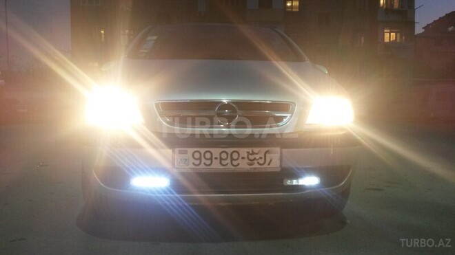 Opel Zafira 2003, 197,000 km - 1.8 l - Bakı