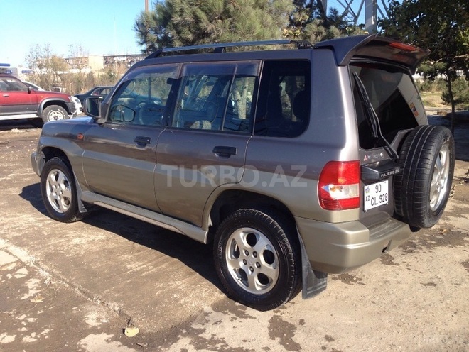 Mitsubishi Pajero io 1998, 240,000 km - 2.0 l - Sumqayıt