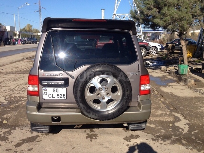 Mitsubishi Pajero io 1998, 240,000 km - 2.0 l - Sumqayıt