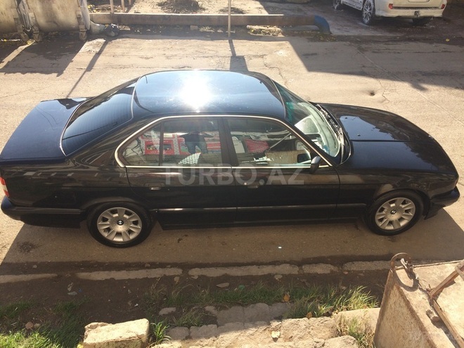 BMW 518 1993, 200,000 km - 1.8 l - Bakı