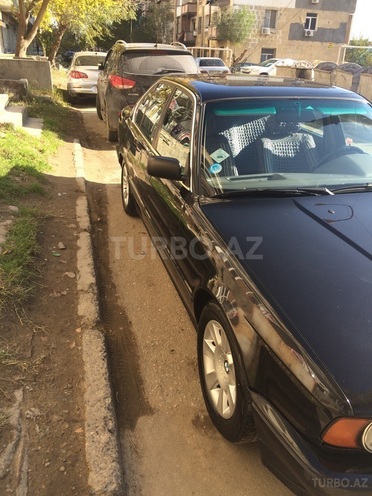 BMW 518 1993, 200,000 km - 1.8 l - Bakı