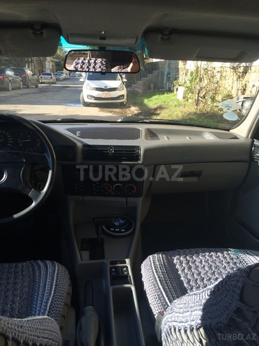 BMW 518 1993, 200,000 km - 1.8 l - Bakı