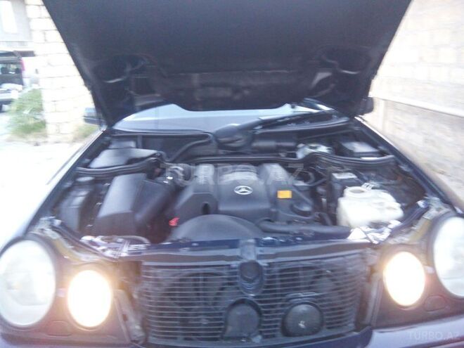Mercedes E 240 1998, 360,000 km - 2.4 l - Bakı