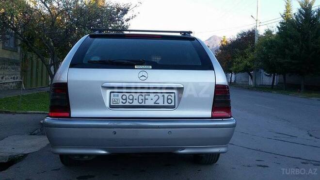 Mercedes C 220 1998, 306,190 km - 2.2 л - Qax