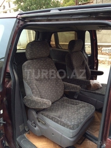 Kia Carnival 1999, 222,240 km - 2.9 л - Bakı