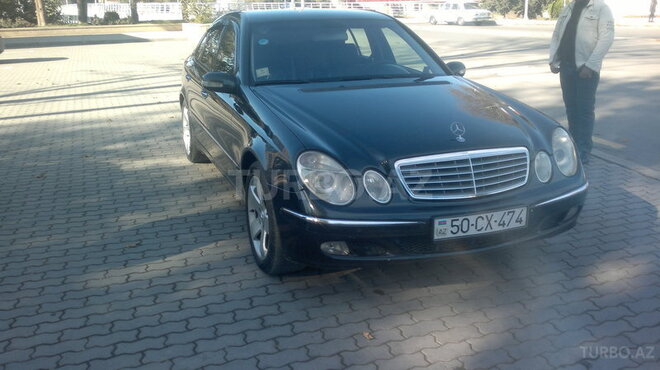 Mercedes E 220 2002, 245,000 km - 2.2 l - Bakı