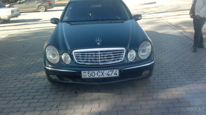 Mercedes E 220 2002, 245,000 km - 2.2 l - Bakı