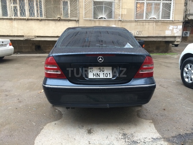 Mercedes C 200 2000, 187,000 km - 2.0 л - Bakı