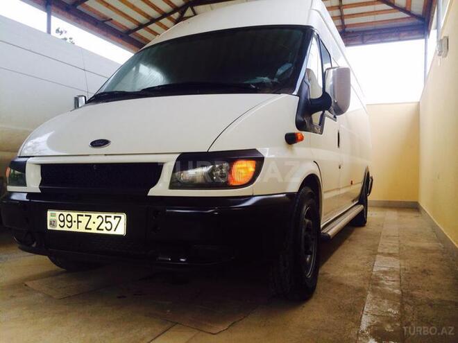 Ford Transit 2000, 190,000 km - 2.4 l - Şirvan