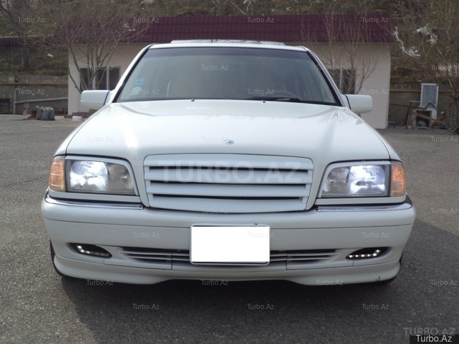 Mercedes C 230 1999, 205,010 km - 2.3 l - Bakı