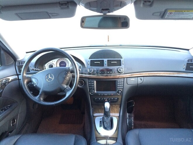 Mercedes E 320 2002, 81,000 km - 3.2 l - Bakı