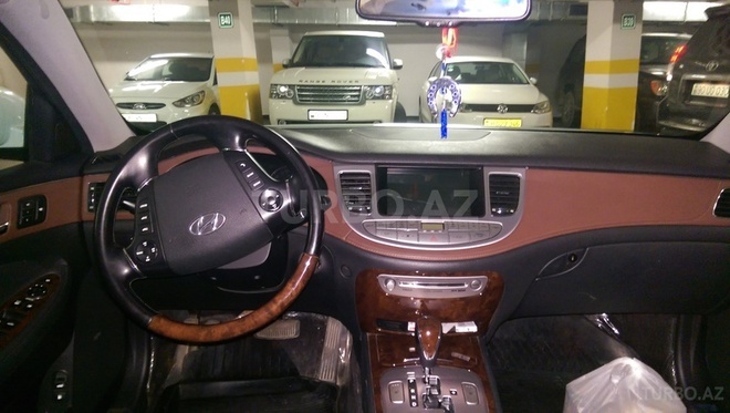 Hyundai Genesis 2011, 62,000 km - 3.3 l - Bakı