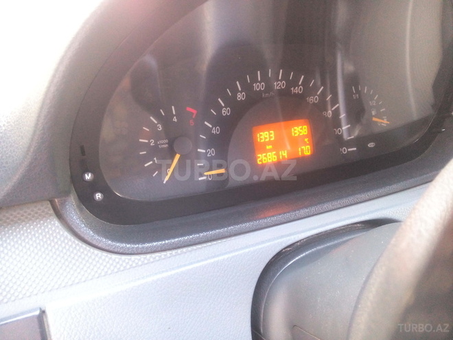 Mercedes Vito 2004, 268,200 km - 2.2 l - Lənkəran