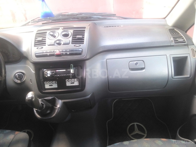 Mercedes Vito 2004, 268,200 km - 2.2 l - Lənkəran