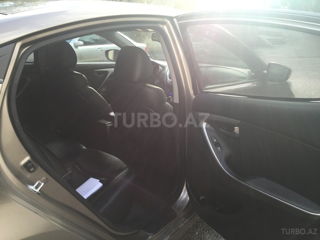 Hyundai Elantra 2011, 66,000 km - 1.8 л - Bakı