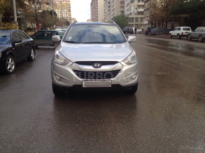 Hyundai ix35 2010, 80,000 km - 2.0 l - Bakı