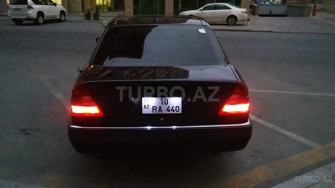 Mercedes C 220 1996, 259,000 km - 2.2 l - Bakı