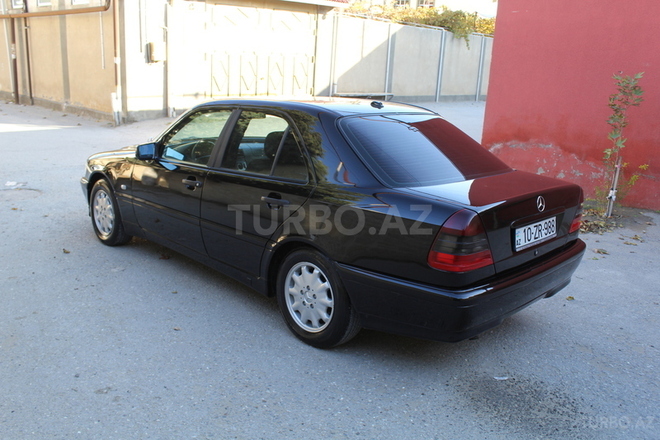 Mercedes C 180 1999, 318,600 km - 1.8 l - Bakı