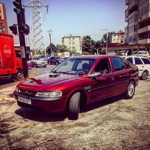 Opel Vectra 1997, 306,335 km - 1.8 l - Bakı