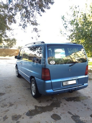 Mercedes Viano 2000, 330,000 km - 2.2 л - Bakı