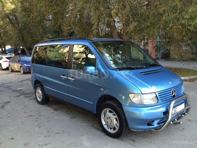 Mercedes Viano 2000, 330,000 km - 2.2 л - Bakı