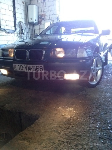 BMW 318 1994, 368,000 km - 1.8 l - Bakı