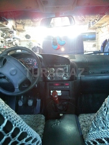 BMW 318 1994, 368,000 km - 1.8 l - Bakı