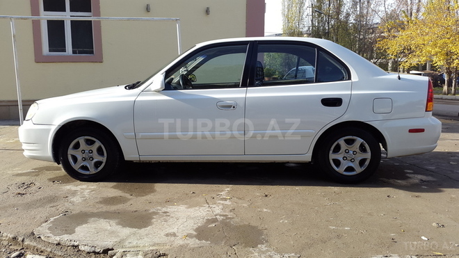 Hyundai Accent 2003, 162,446 km - 1.6 l - Mingəçevir
