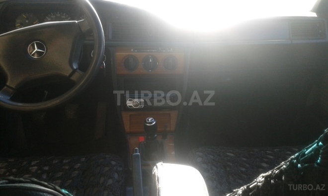 Mercedes 190 1991, 310,000 km - 1.8 l - Bakı